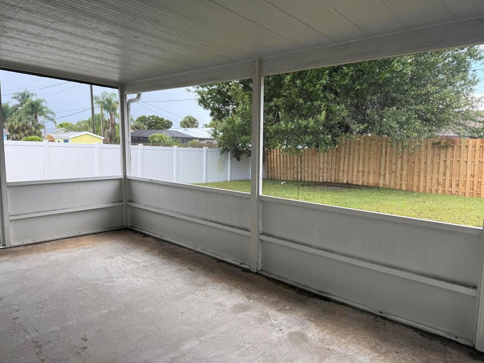 Screened Patio