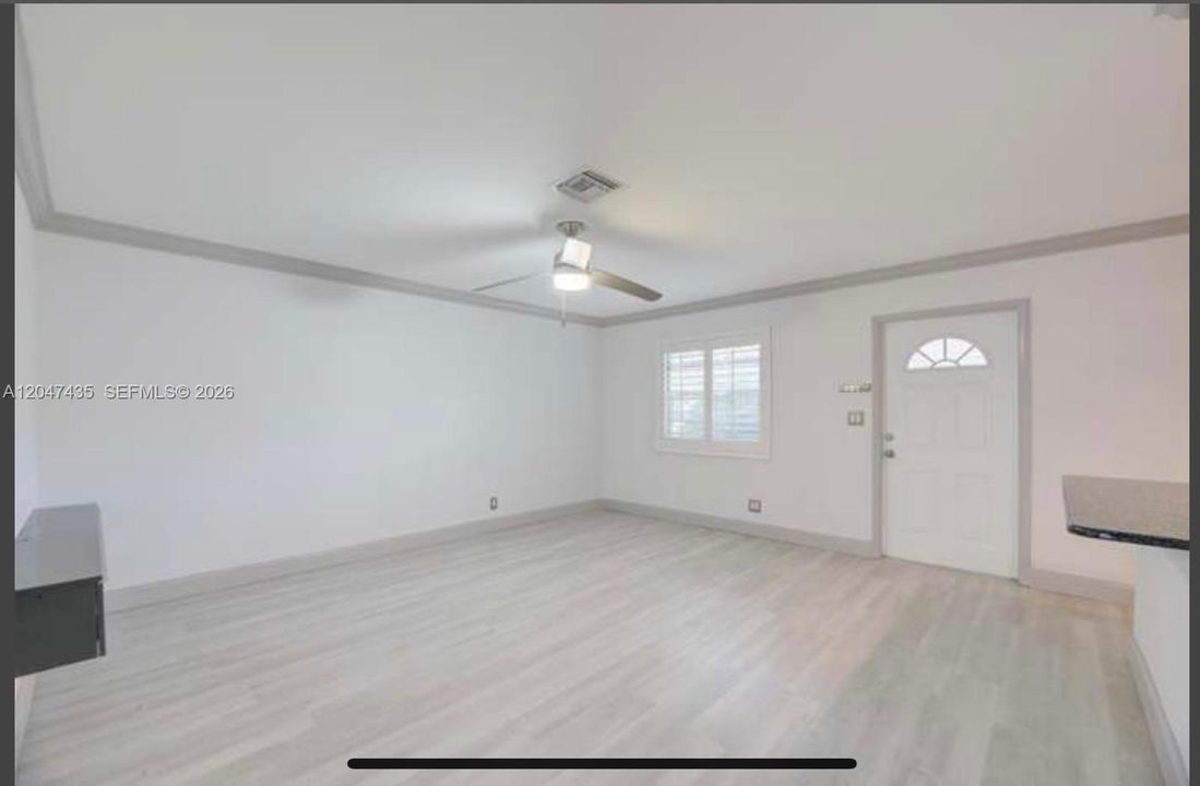 En Venta: $220,000 (2 camas, 1 baños, 611 Pies cuadrados)
