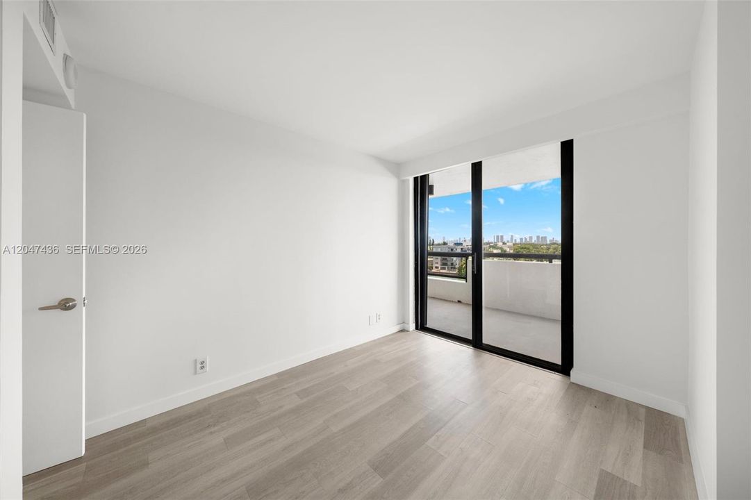 Guest bedroom