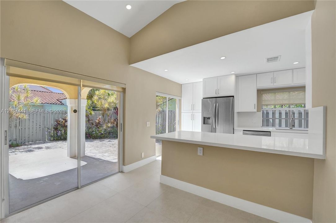 For Rent: $3,750 (3 beds, 2 baths, 1151 Square Feet)