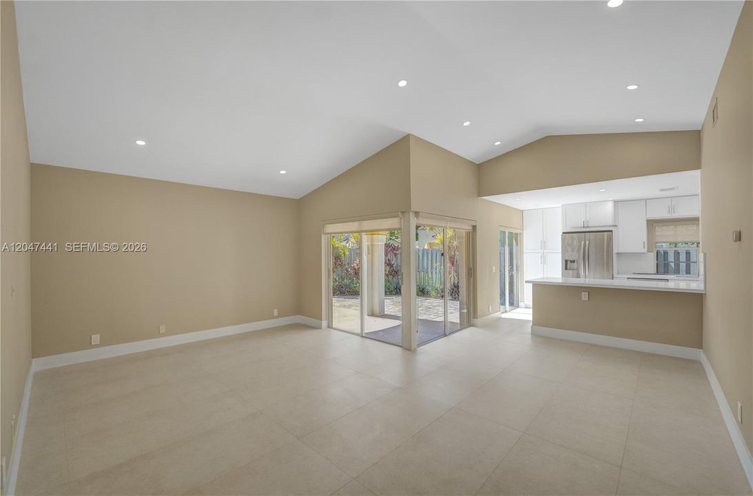 For Rent: $3,750 (3 beds, 2 baths, 1151 Square Feet)