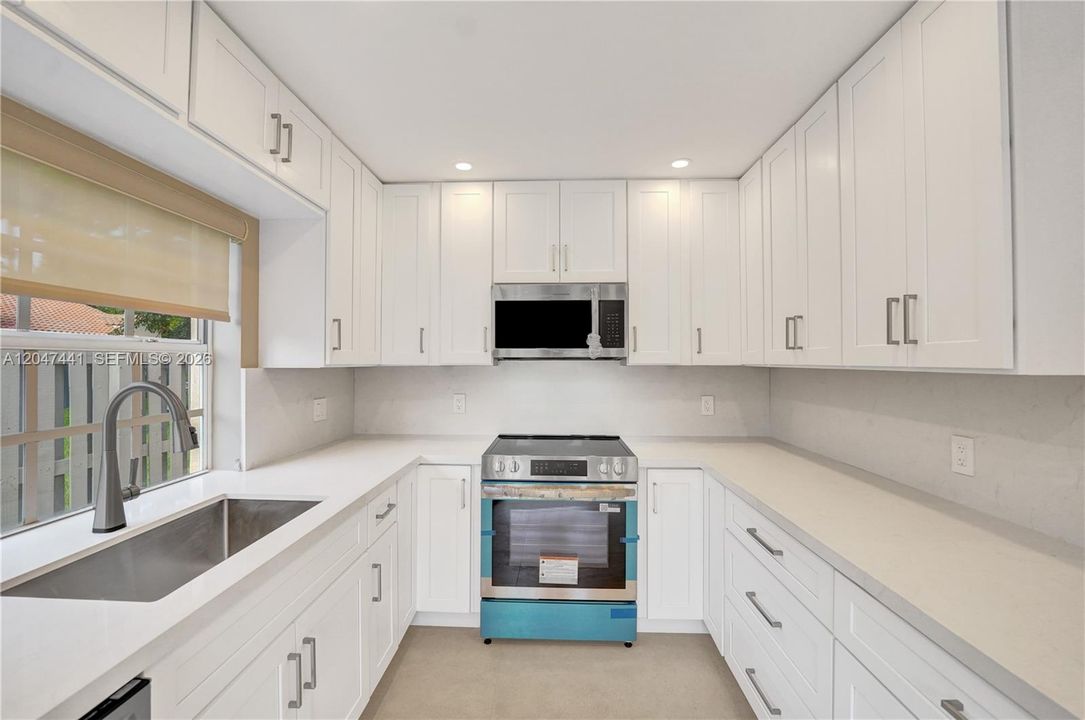 For Rent: $3,750 (3 beds, 2 baths, 1151 Square Feet)