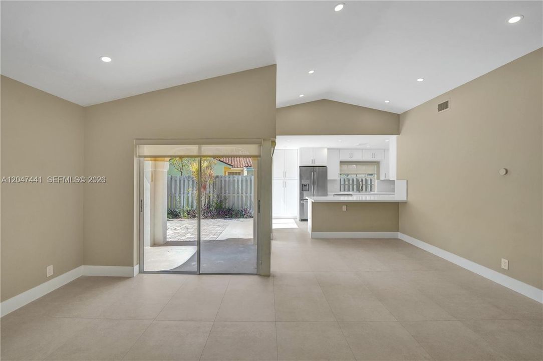 For Rent: $3,750 (3 beds, 2 baths, 1151 Square Feet)