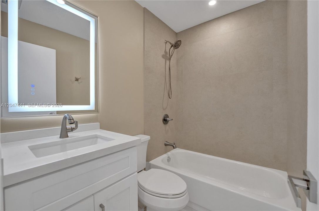 For Rent: $3,750 (3 beds, 2 baths, 1151 Square Feet)
