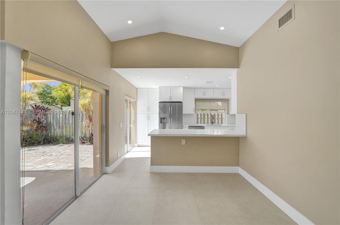 For Rent: $3,750 (3 beds, 2 baths, 1151 Square Feet)