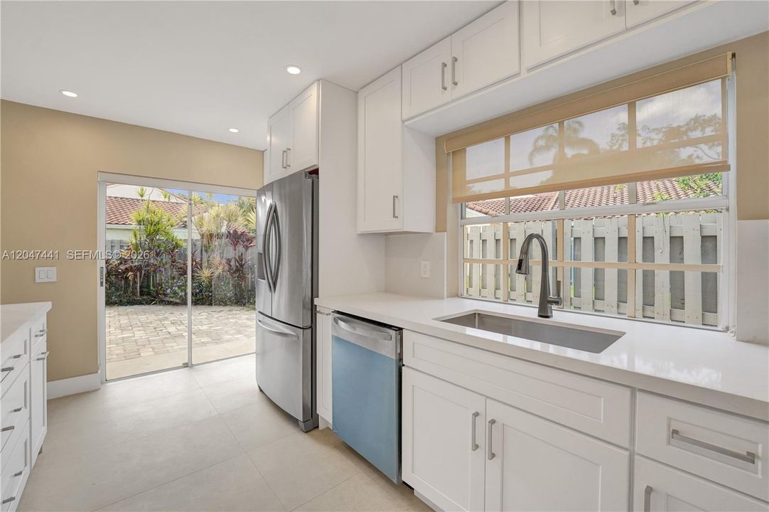 For Rent: $3,750 (3 beds, 2 baths, 1151 Square Feet)