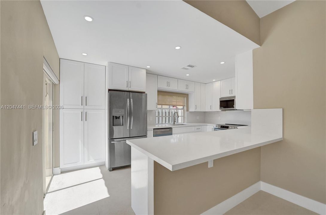 For Rent: $3,750 (3 beds, 2 baths, 1151 Square Feet)