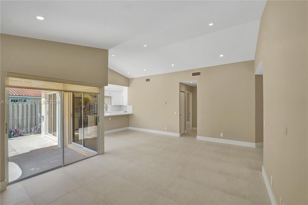 For Rent: $3,750 (3 beds, 2 baths, 1151 Square Feet)