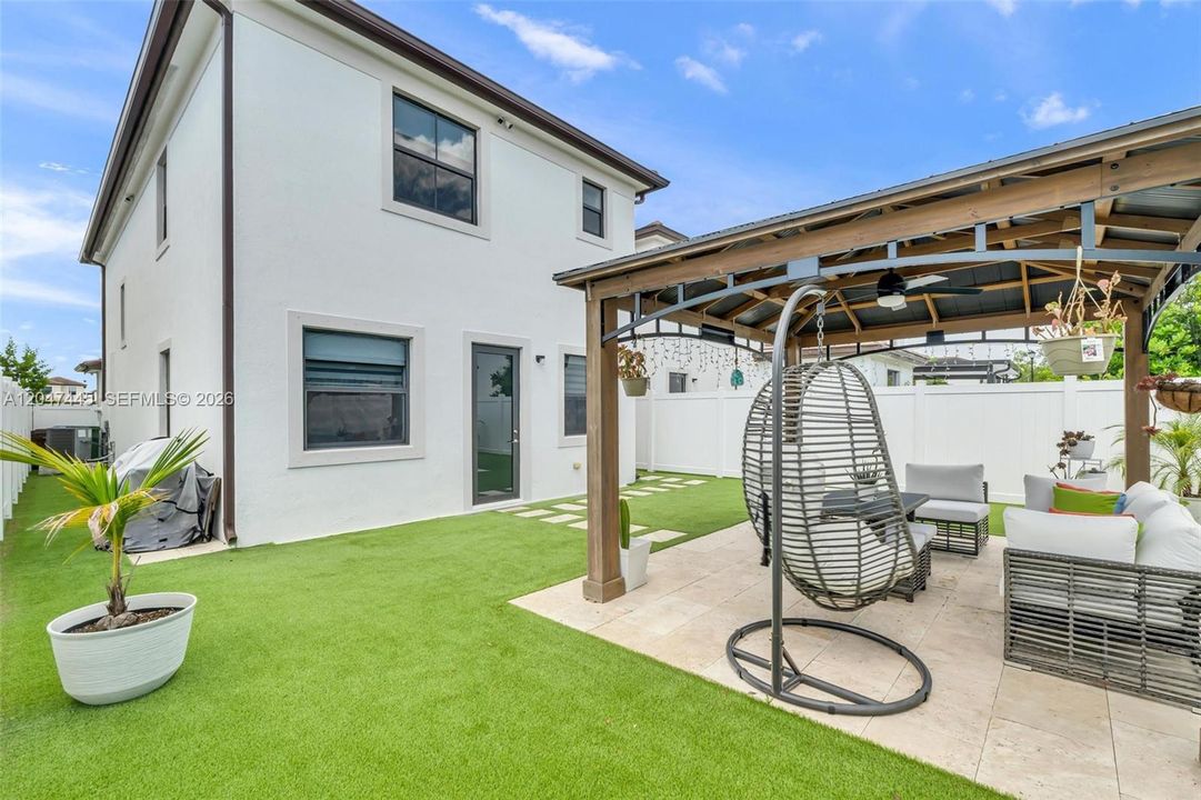 For Rent: $4,000 (4 beds, 3 baths, 2174 Square Feet)