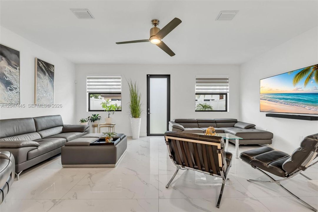 For Rent: $4,000 (4 beds, 3 baths, 2174 Square Feet)