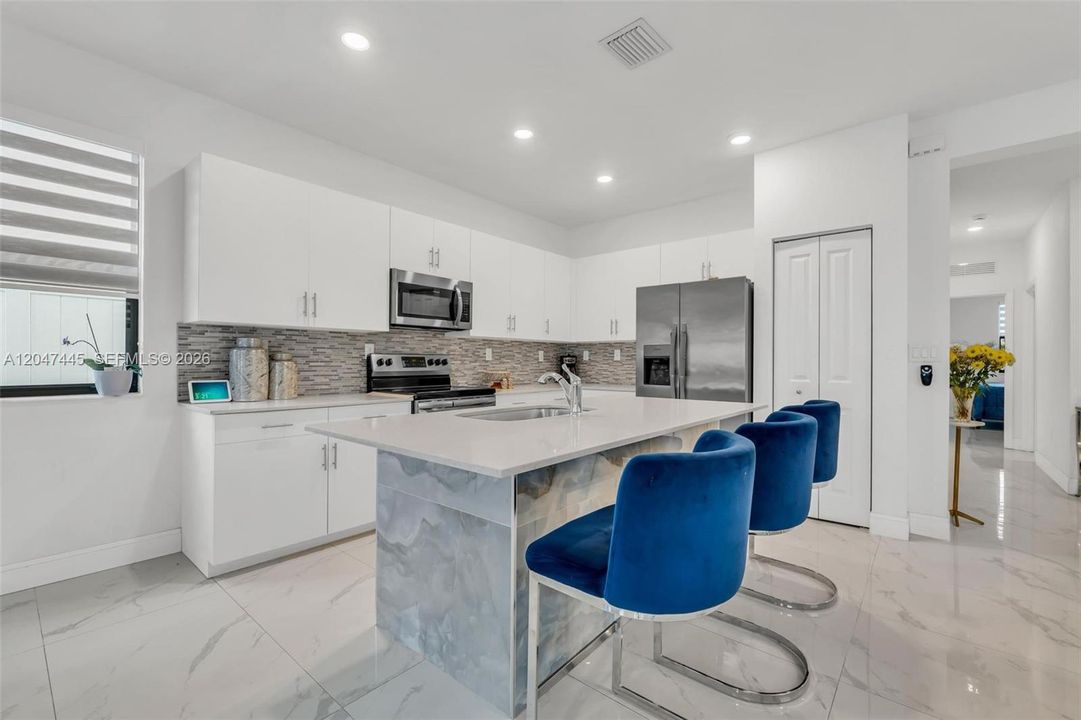 For Rent: $4,000 (4 beds, 3 baths, 2174 Square Feet)