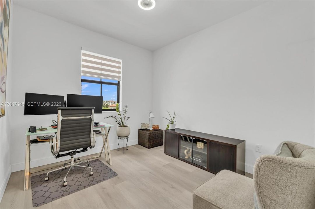 For Rent: $4,000 (4 beds, 3 baths, 2174 Square Feet)