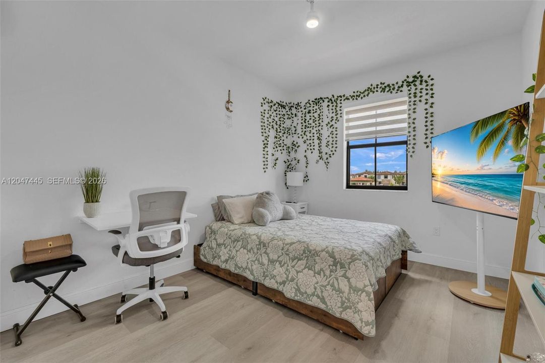 For Rent: $4,000 (4 beds, 3 baths, 2174 Square Feet)