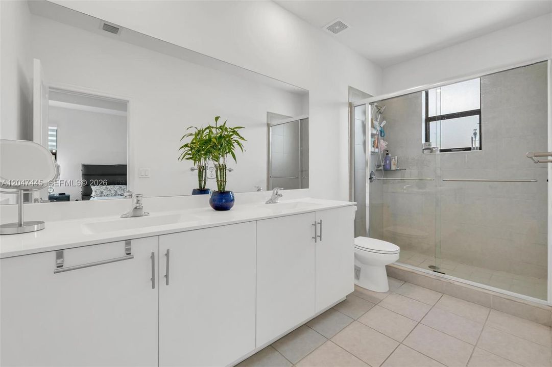 For Rent: $4,000 (4 beds, 3 baths, 2174 Square Feet)