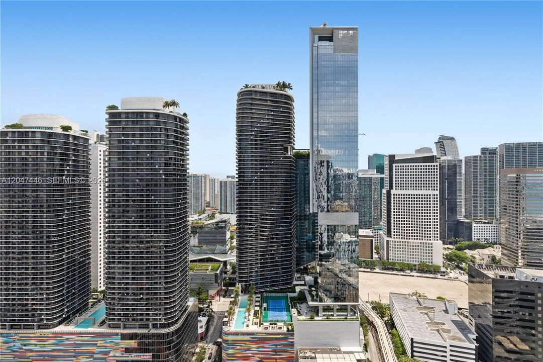 For Rent: $9,200 (2 beds, 2 baths, 1334 Square Feet)