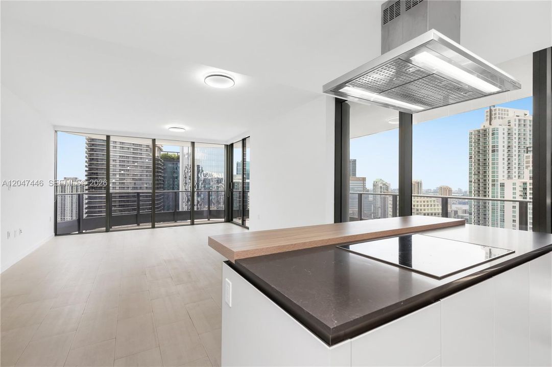 For Rent: $9,200 (2 beds, 2 baths, 1334 Square Feet)