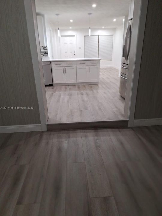 For Rent: $3,200 (3 beds, 2 baths, 1218 Square Feet)