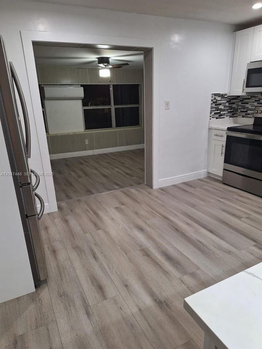 For Rent: $3,200 (3 beds, 2 baths, 1218 Square Feet)