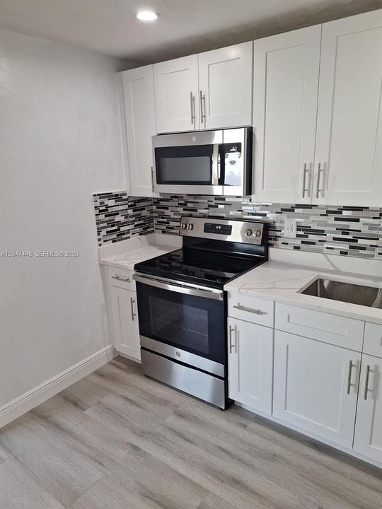 For Rent: $3,200 (3 beds, 2 baths, 1218 Square Feet)