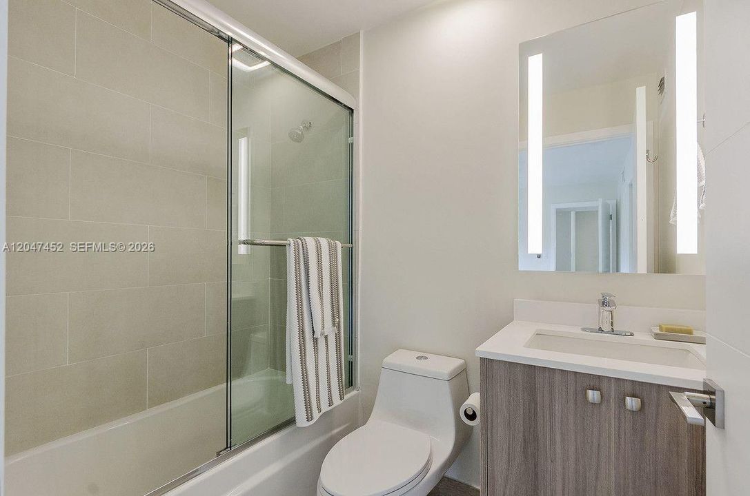 В аренду: $5,800 (3 спален, 2 ванн, 1460 Квадратных фут)