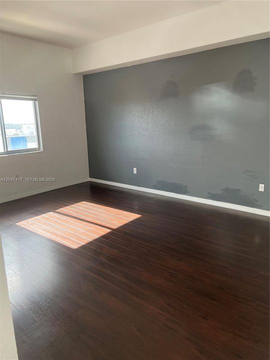 En Venta: $299,000 (2 camas, 2 baños, 984 Pies cuadrados)