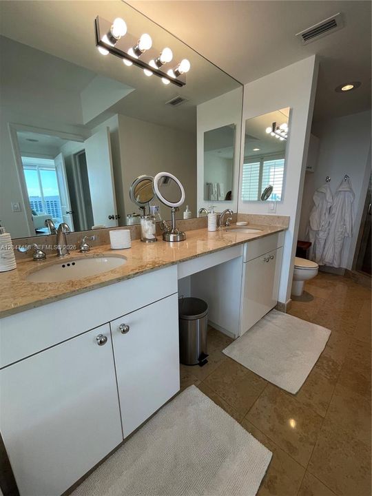 For Rent: $7,700 (2 beds, 2 baths, 1380 Square Feet)