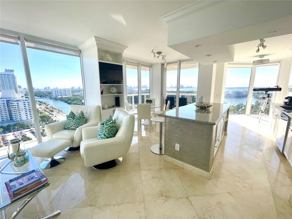 For Rent: $7,700 (2 beds, 2 baths, 1380 Square Feet)