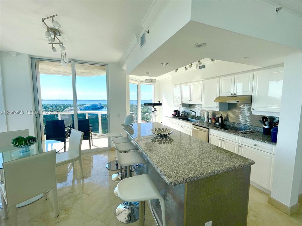 For Rent: $7,700 (2 beds, 2 baths, 1380 Square Feet)