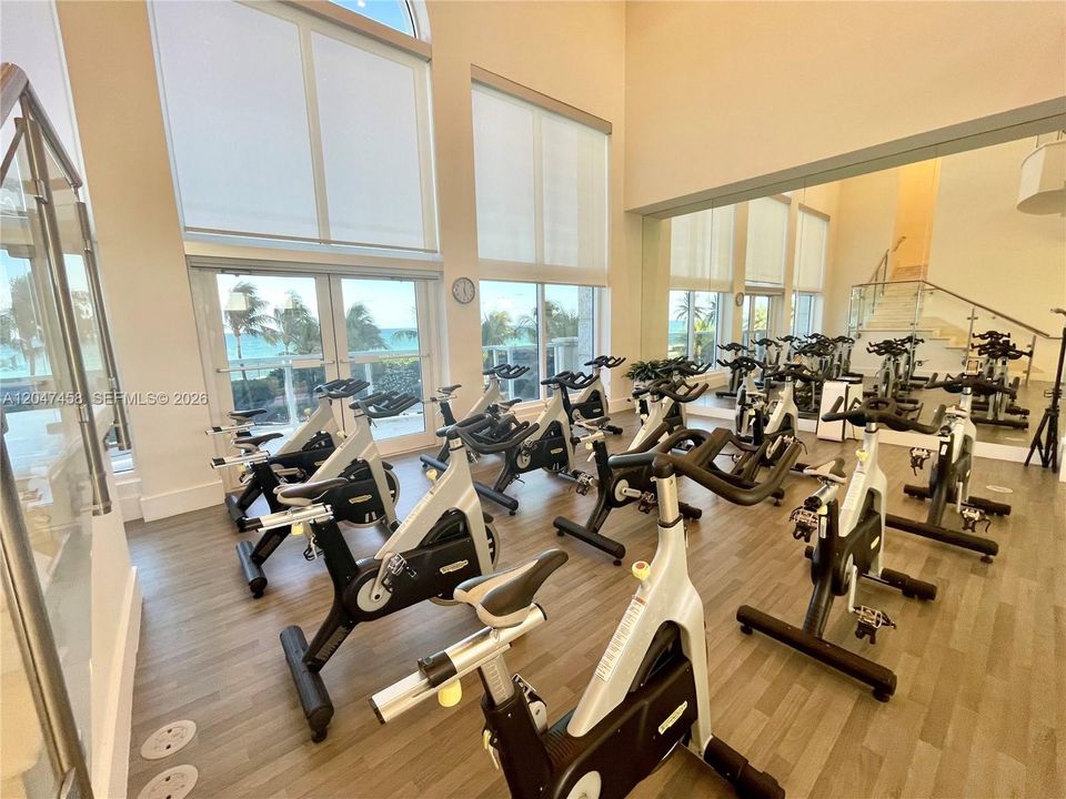 For Rent: $7,700 (2 beds, 2 baths, 1380 Square Feet)