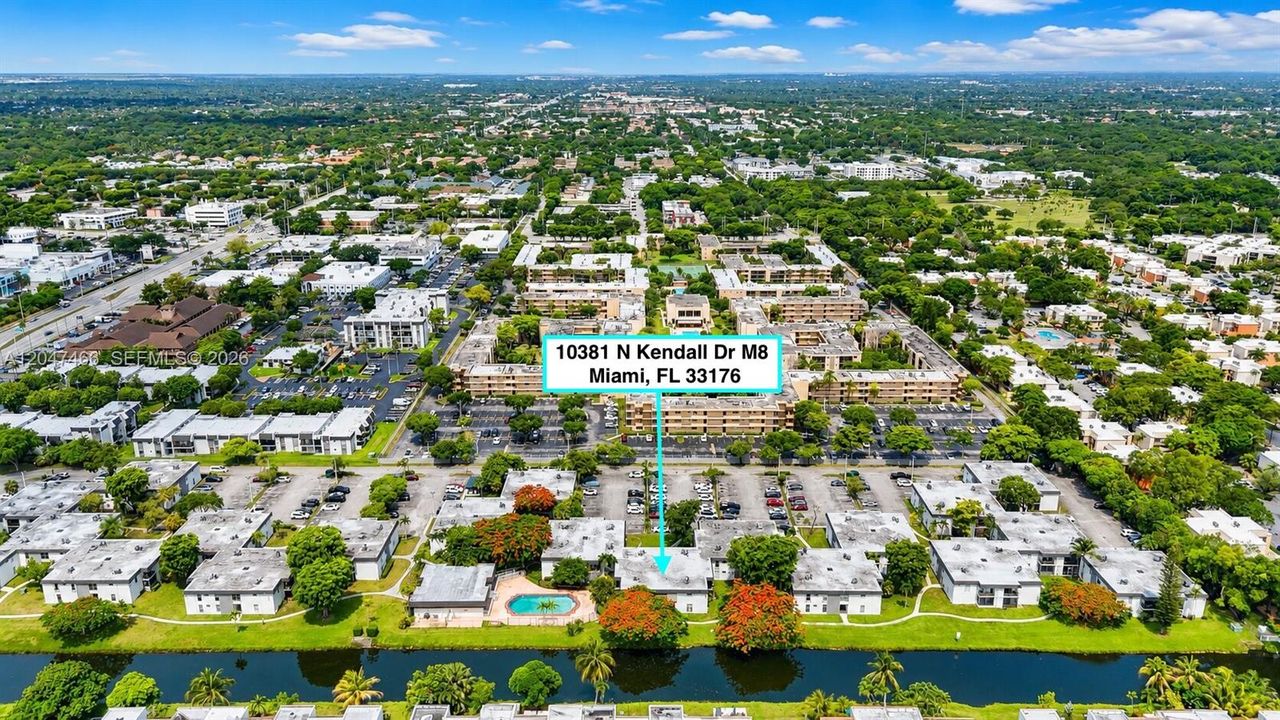 For Sale: $269,900 (2 beds, 1 baths, 891 Square Feet)