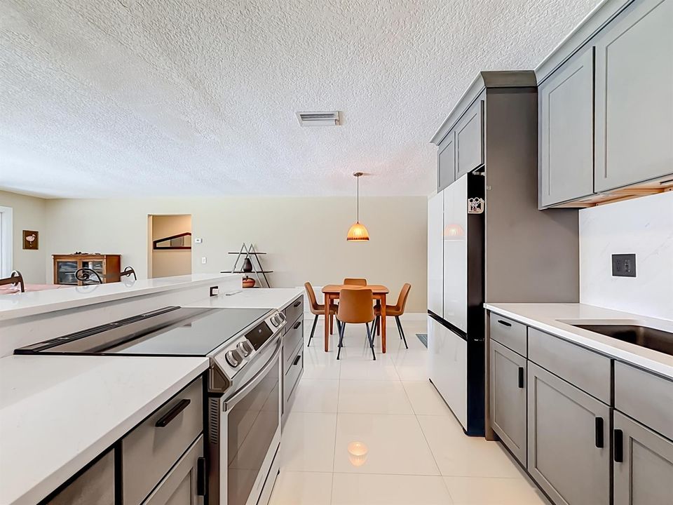 9416 SW 51st Place-29