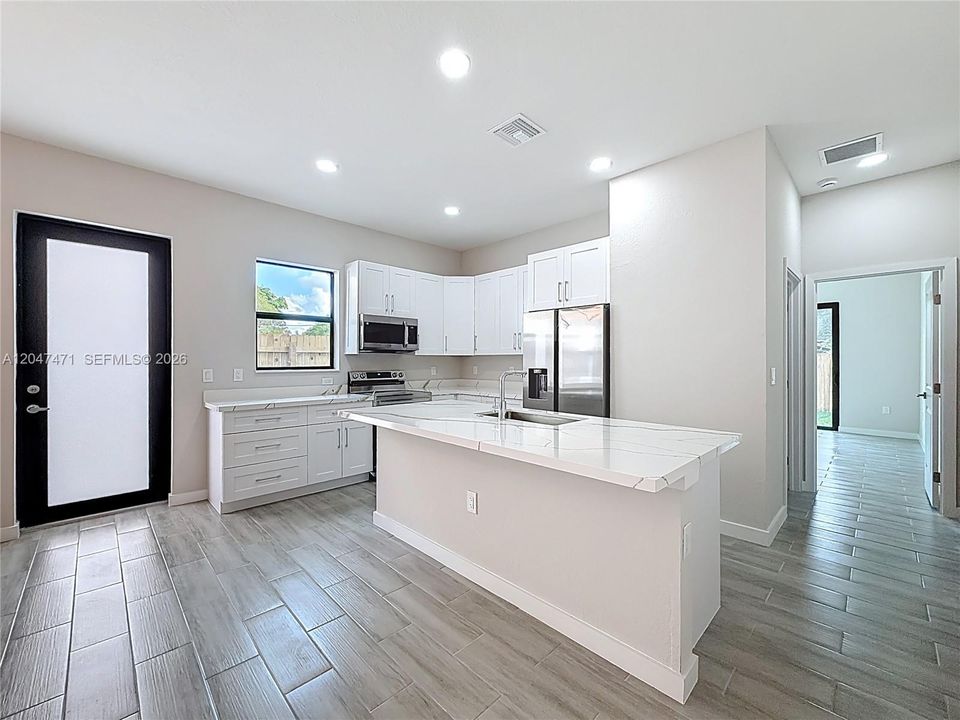 For Rent: $3,000 (3 beds, 2 baths, 0 Square Feet)