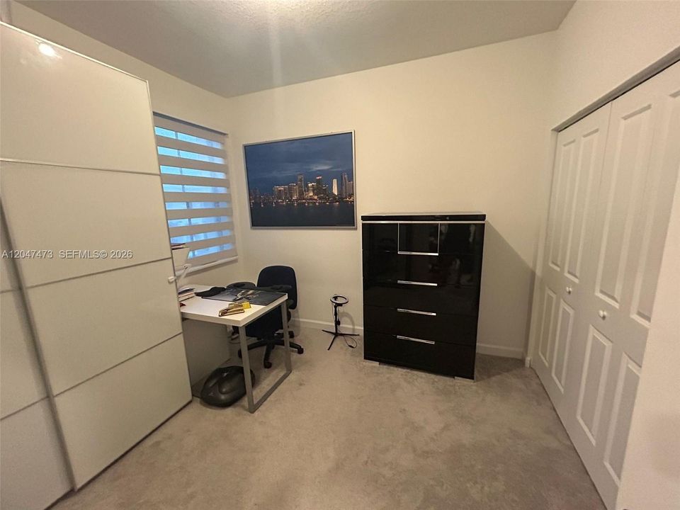 For Rent: $2,850 (3 beds, 2 baths, 1393 Square Feet)