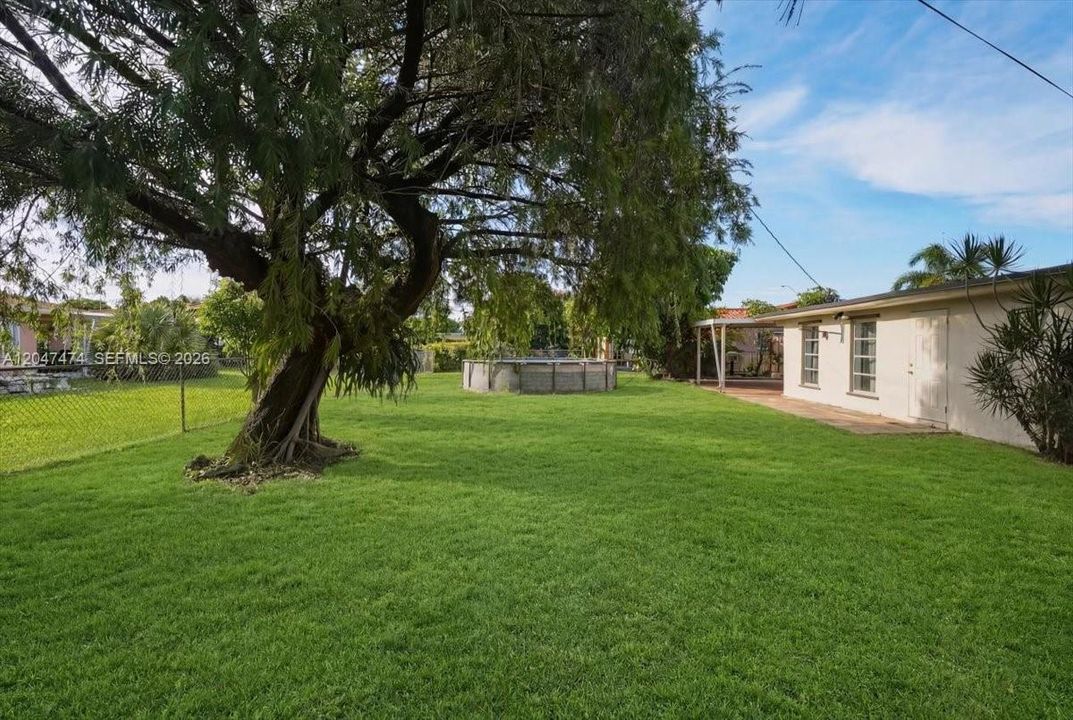 For Sale: $789,999 (5 beds, 4 baths, 2182 Square Feet)