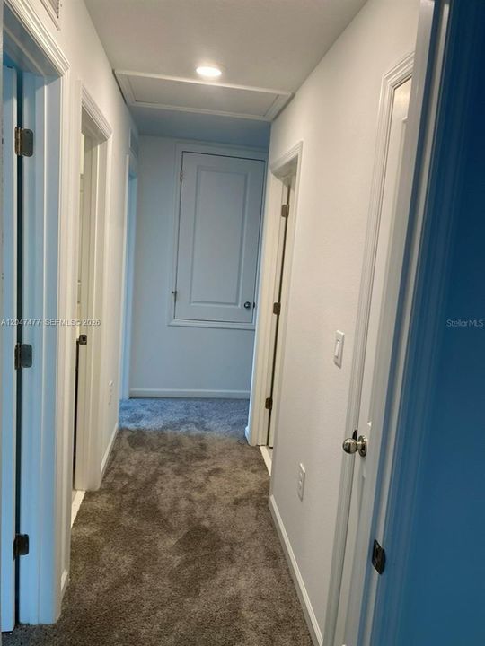 В аренду: $2,250 (4 спален, 2 ванн, 0 Квадратных фут)