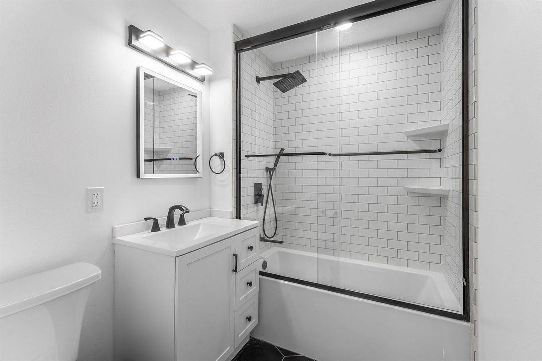 032-309EastOceanAvenue-103-Lantana-FL-33