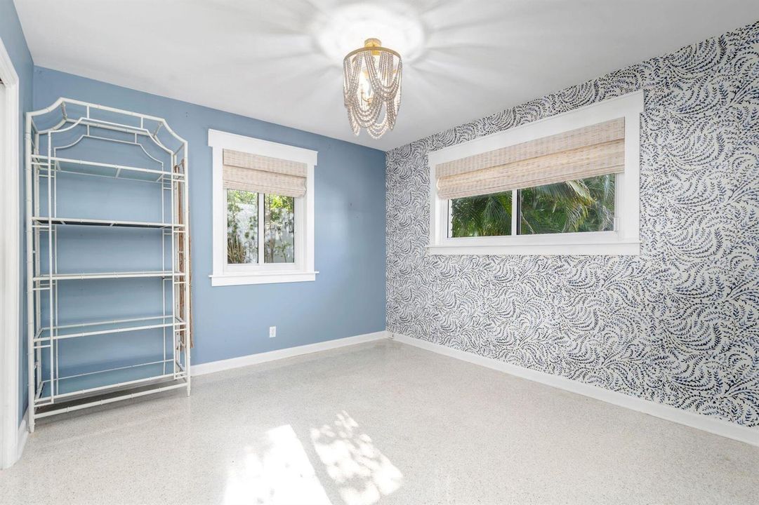 Guest room #1