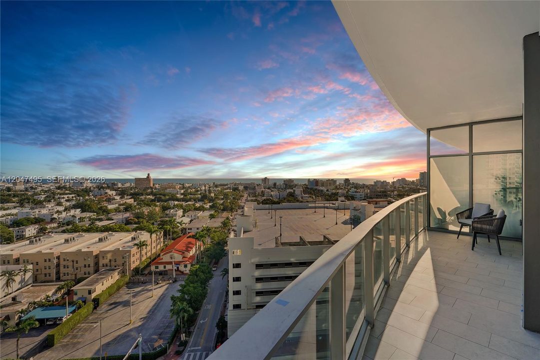 For Rent: $9,990 (1 beds, 1 baths, 1010 Square Feet)