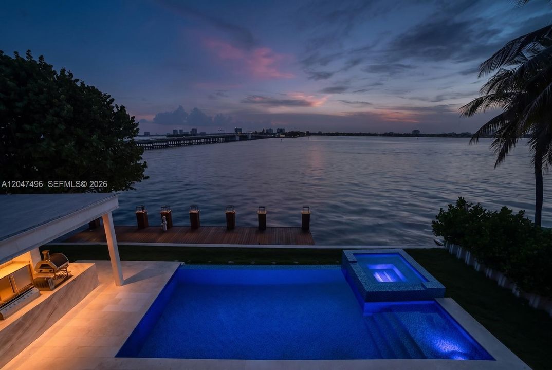 For Sale: $36,500,000 (7 beds, 7 baths, 10453 Square Feet)