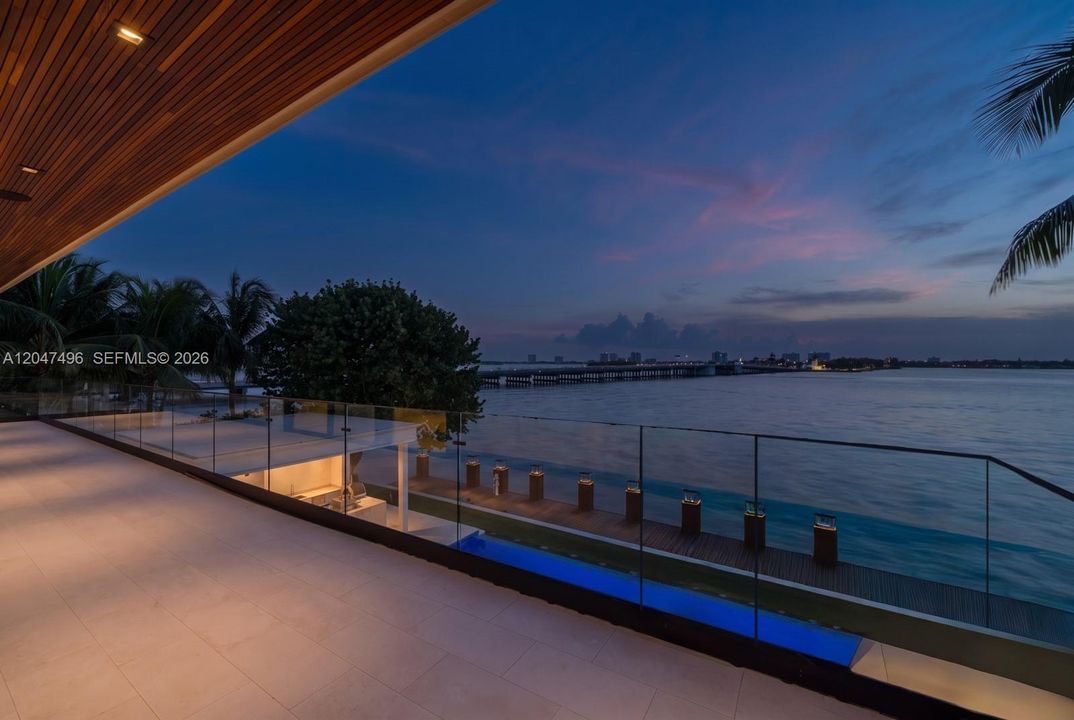 For Sale: $36,500,000 (7 beds, 7 baths, 10453 Square Feet)