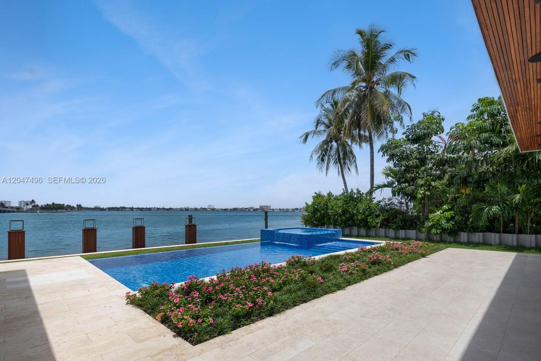 For Sale: $36,500,000 (7 beds, 7 baths, 10453 Square Feet)