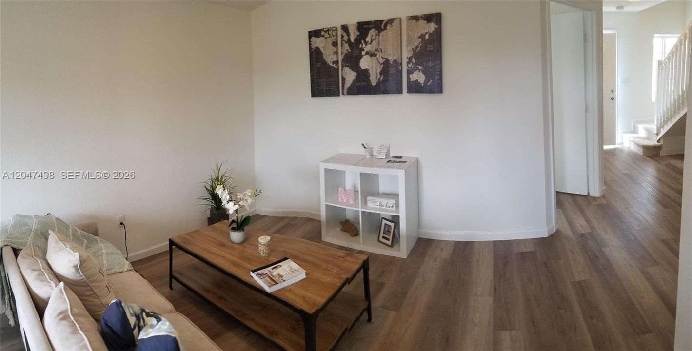 В аренду: $2,500 (3 спален, 2 ванн, 1276 Квадратных фут)