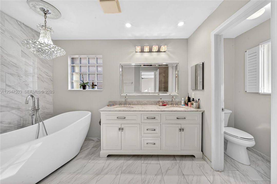 For Sale: $1,049,900 (4 beds, 2 baths, 2596 Square Feet)