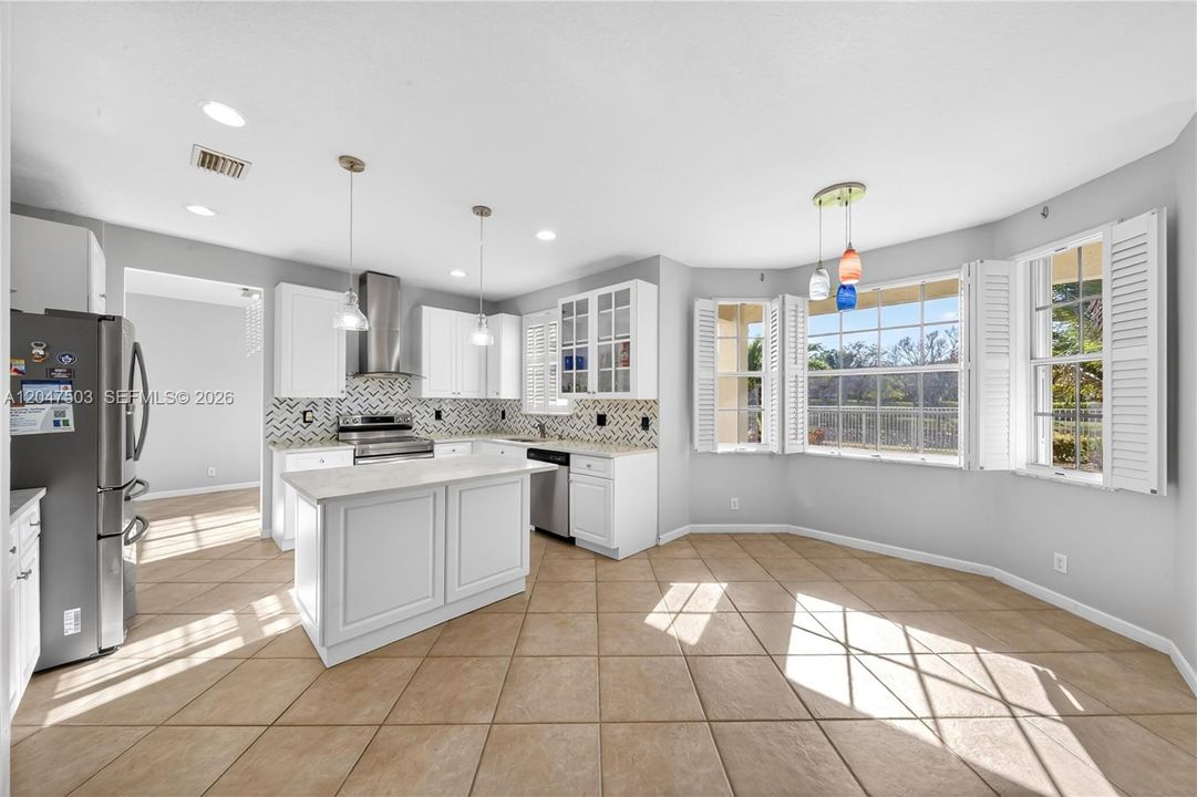 For Sale: $1,049,900 (4 beds, 2 baths, 2596 Square Feet)