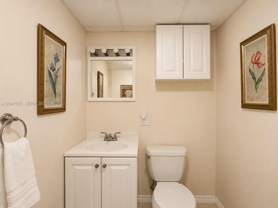 For Sale: $849,000 (3 beds, 2 baths, 2828 Square Feet)