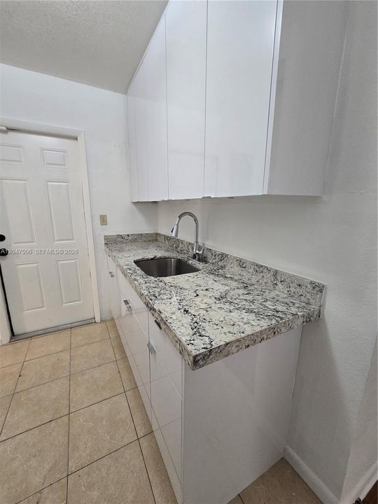 En Renta: $2,475 (2 camas, 1 baños, 900 Pies cuadrados)