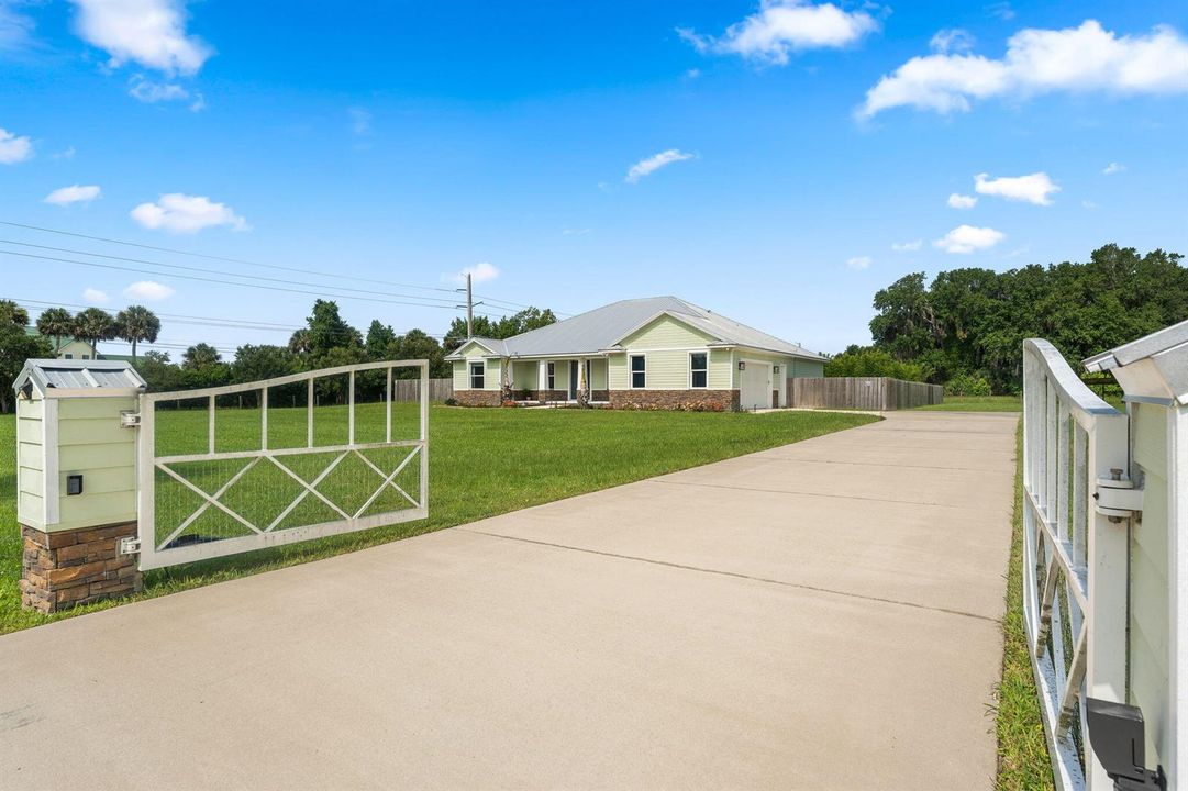 5-web-or-mls-2520 Tammy Dr-4