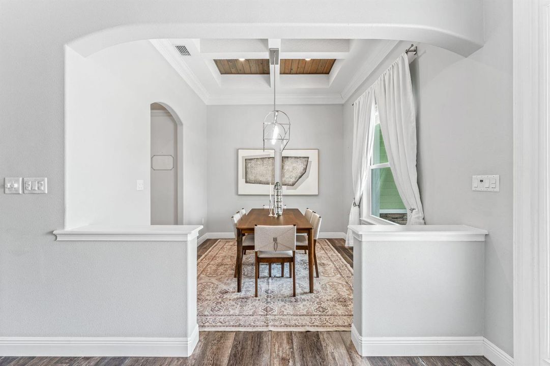 13-web-or-mls-2520 Tammy Dr-12