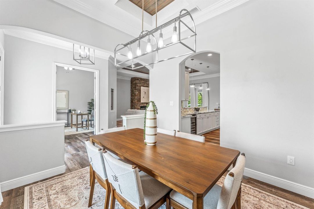 15-web-or-mls-2520 Tammy Dr-14