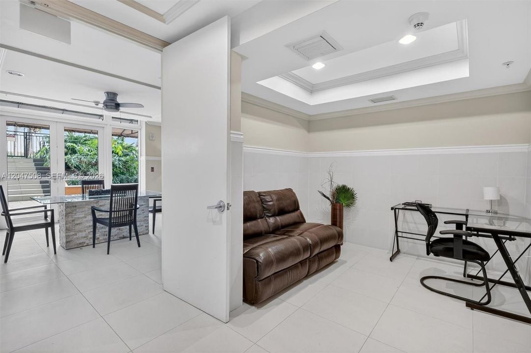 office/conference room